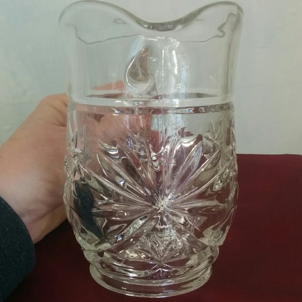 Starburst Small Pitcher - Picture 3 of 7